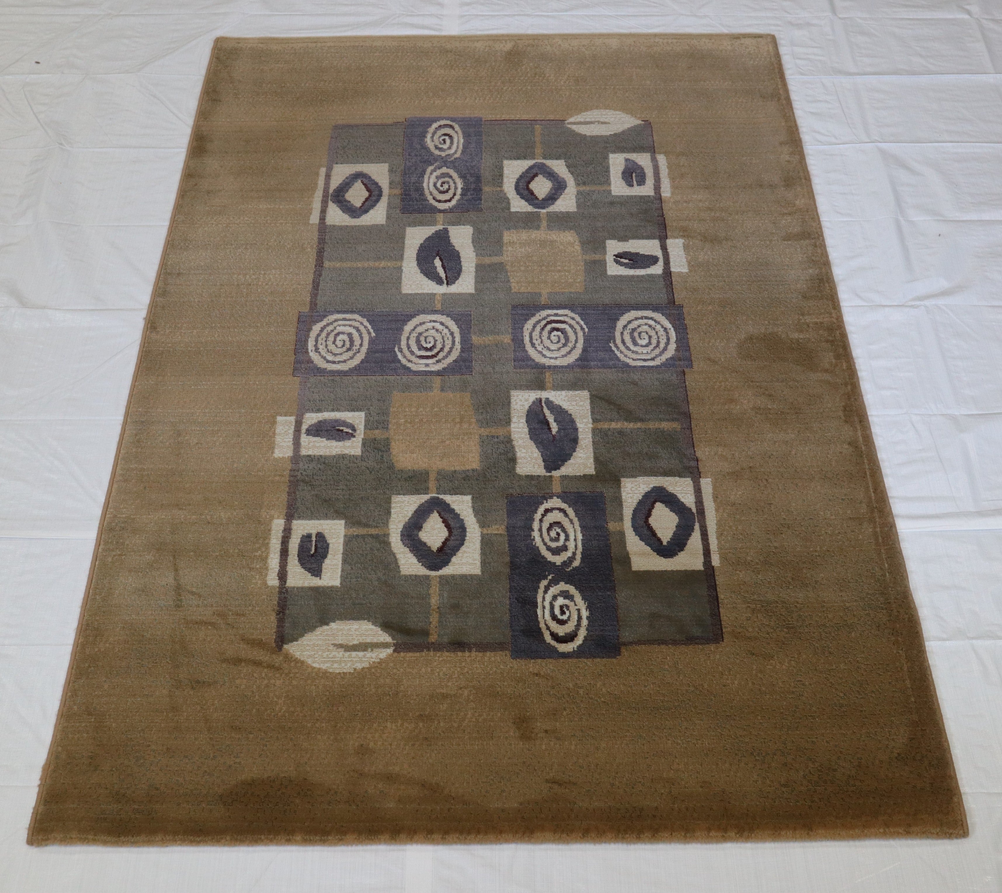 Machine Made Rug, Indian Modern Rug