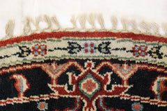 6x6 Round Rug, Indian Serapi Rug