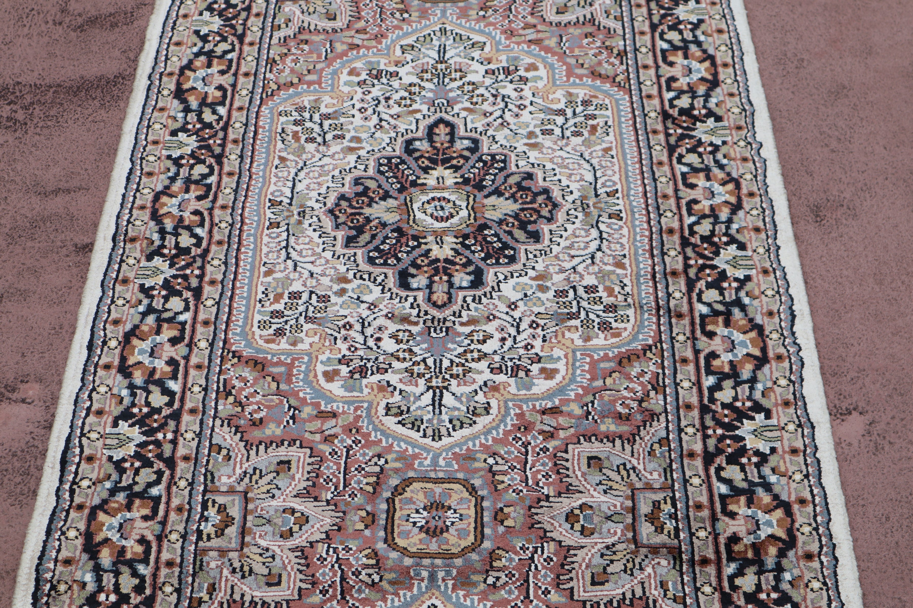 Indian Runner, Kashmiri Rug, Runner Rug, Rug Decor