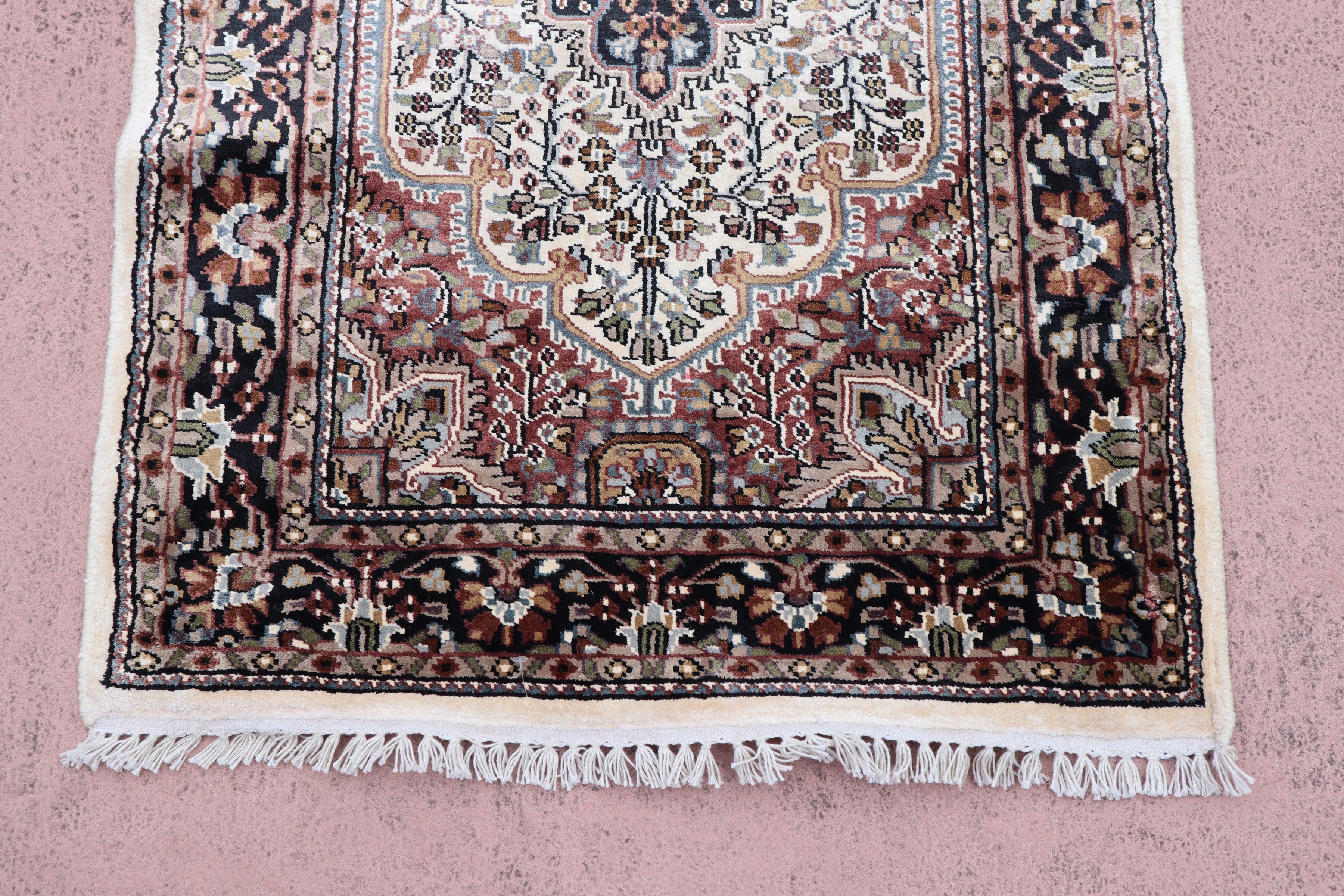 Indian Runner, Kashmiri Rug, Runner Rug, Rug Decor