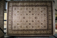 Sanukh Rug, Ivory Rug, Hand Knotted Oriental Rug