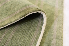 4'7" X 8'0" Green Floral Hand Knotted Rug