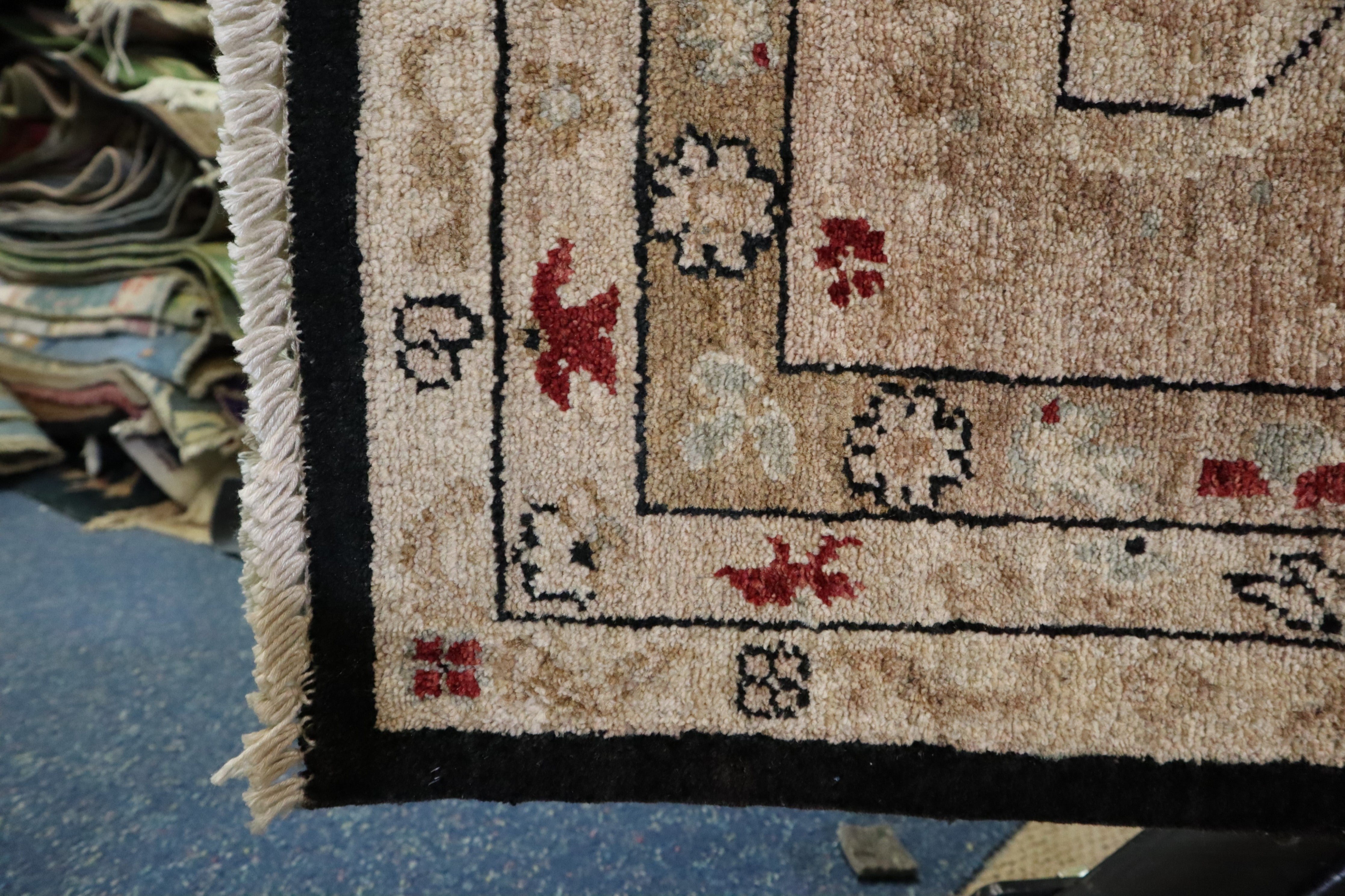 Black Oriental Rug, Oushak Rug, Pakistani Rug, Area Rugs On Carpet