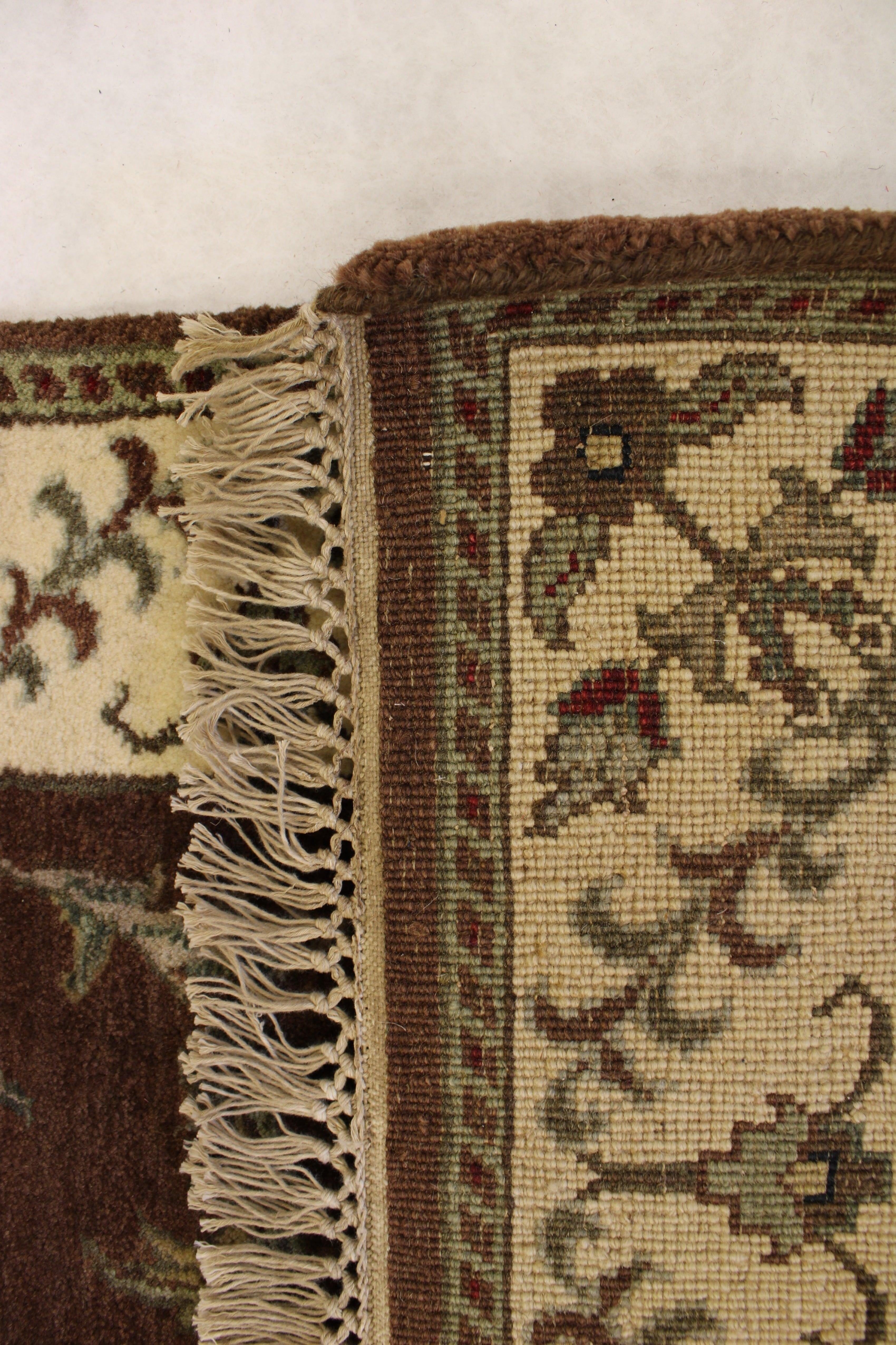 2'8" x 10'1" Persian Design Hand Knotted Runner