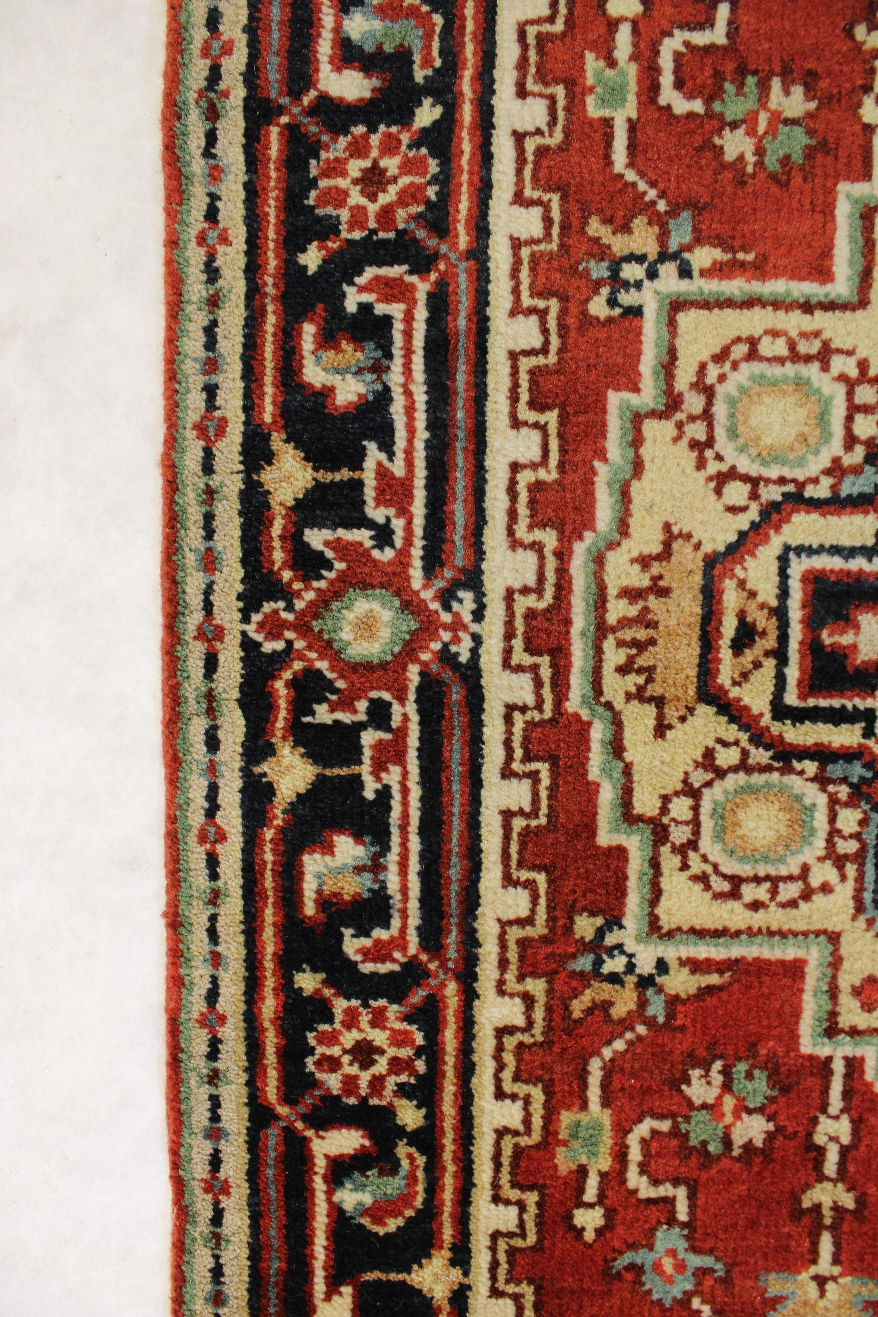 2'6" x 8'1" Serapi Hand Knotted Runner