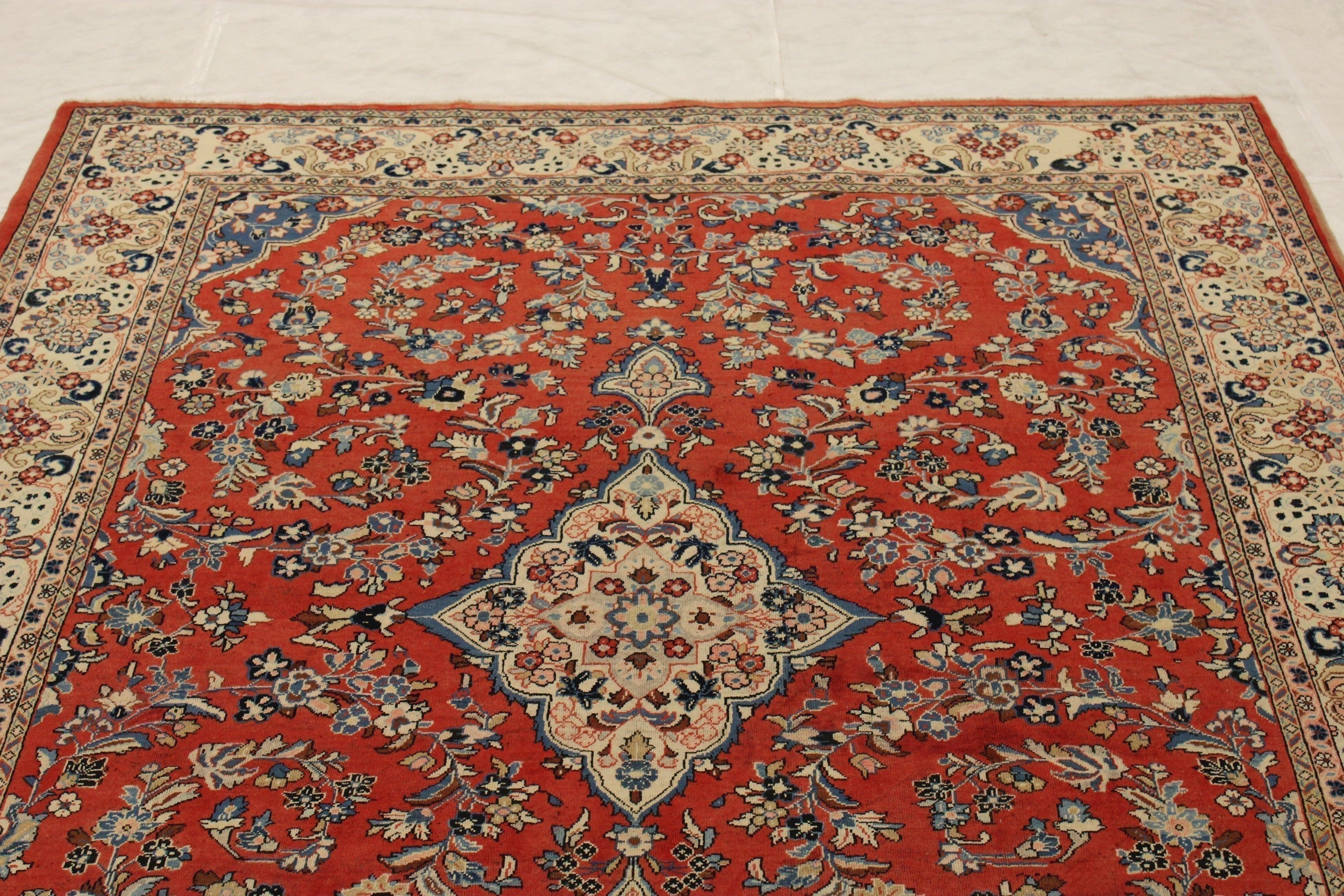 rug colors, rug decor, what size rug for living room, handmade persian rugs, rug pile, types of persian rugs