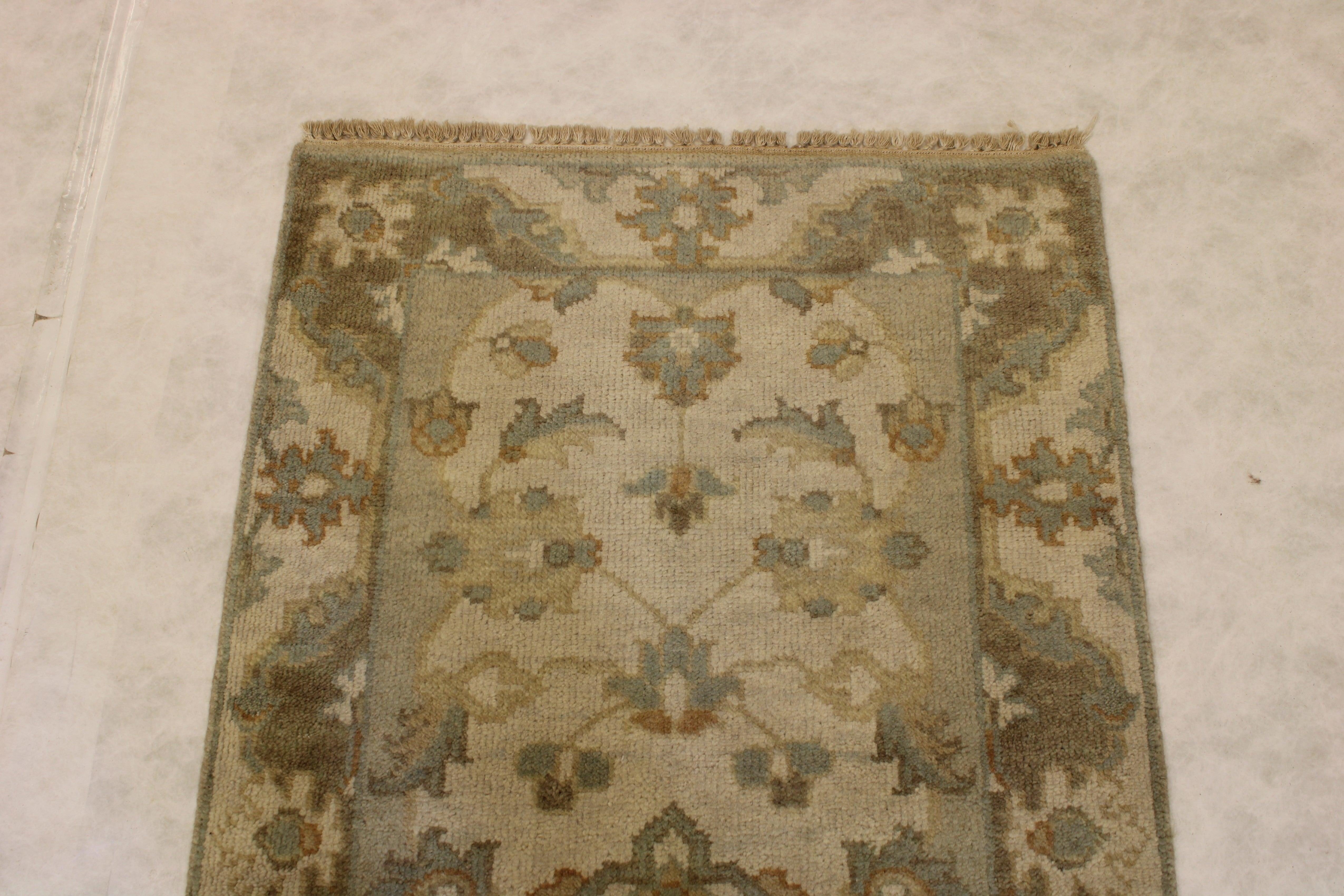2'8" x 7'9" Oushak Oriental Runner