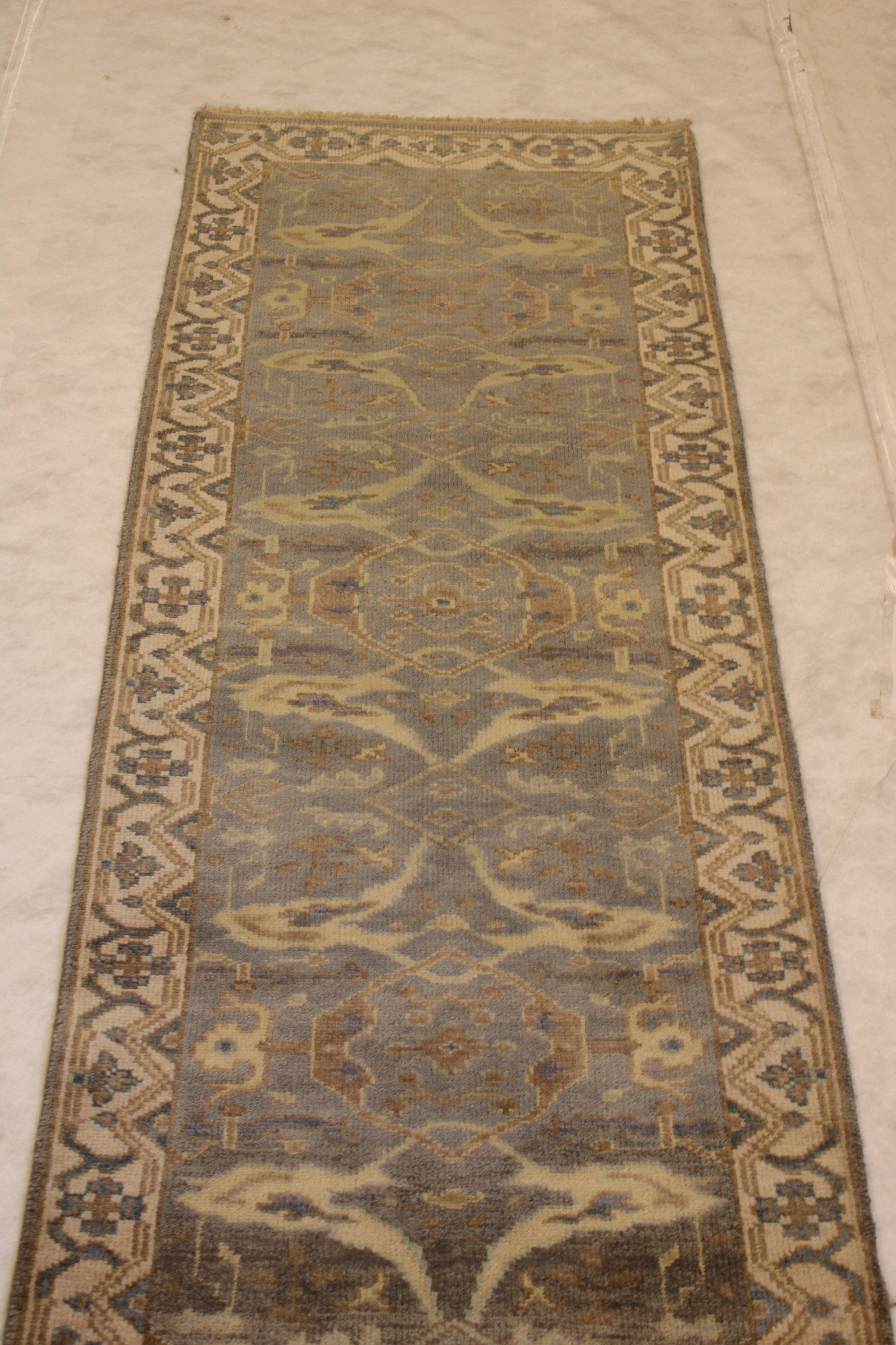 2'10" x 7'10" Oushak Oriental Runner