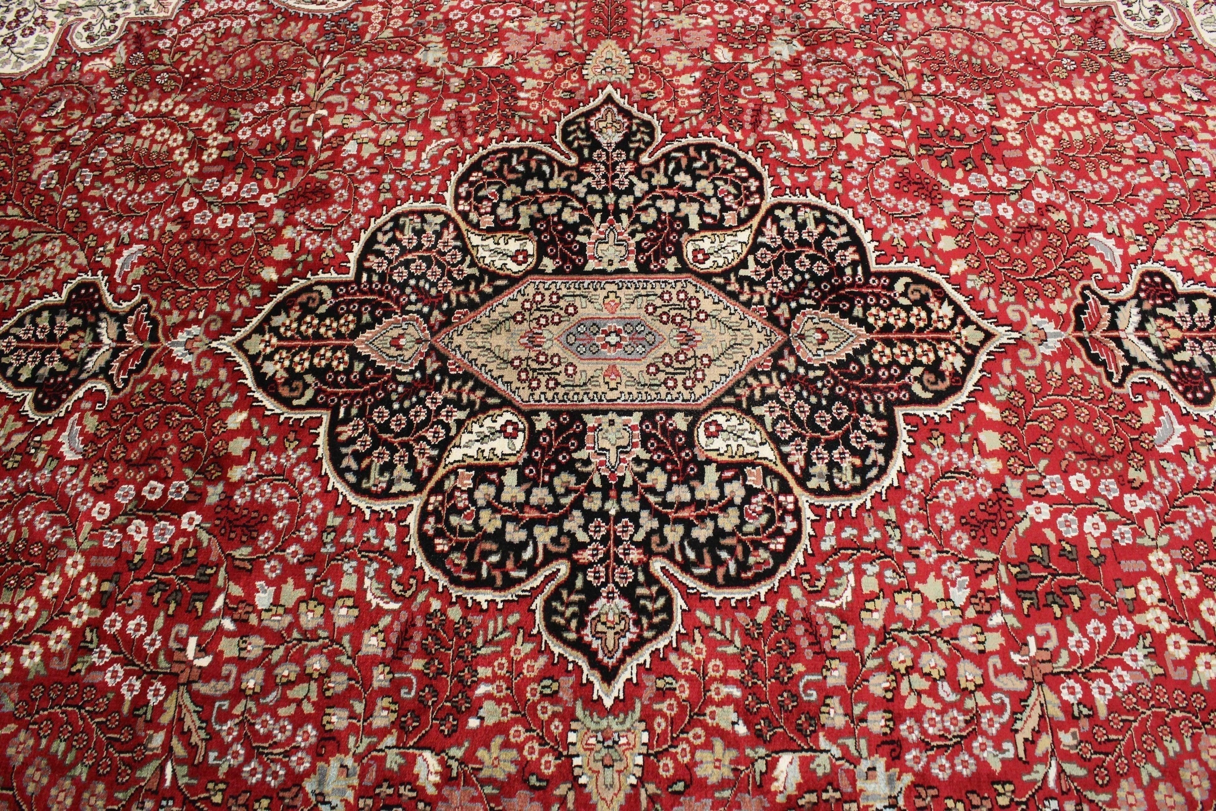 20% of 14, 10x14 area rugs, what size rug for dining room, area rug dimensions, silk rugs