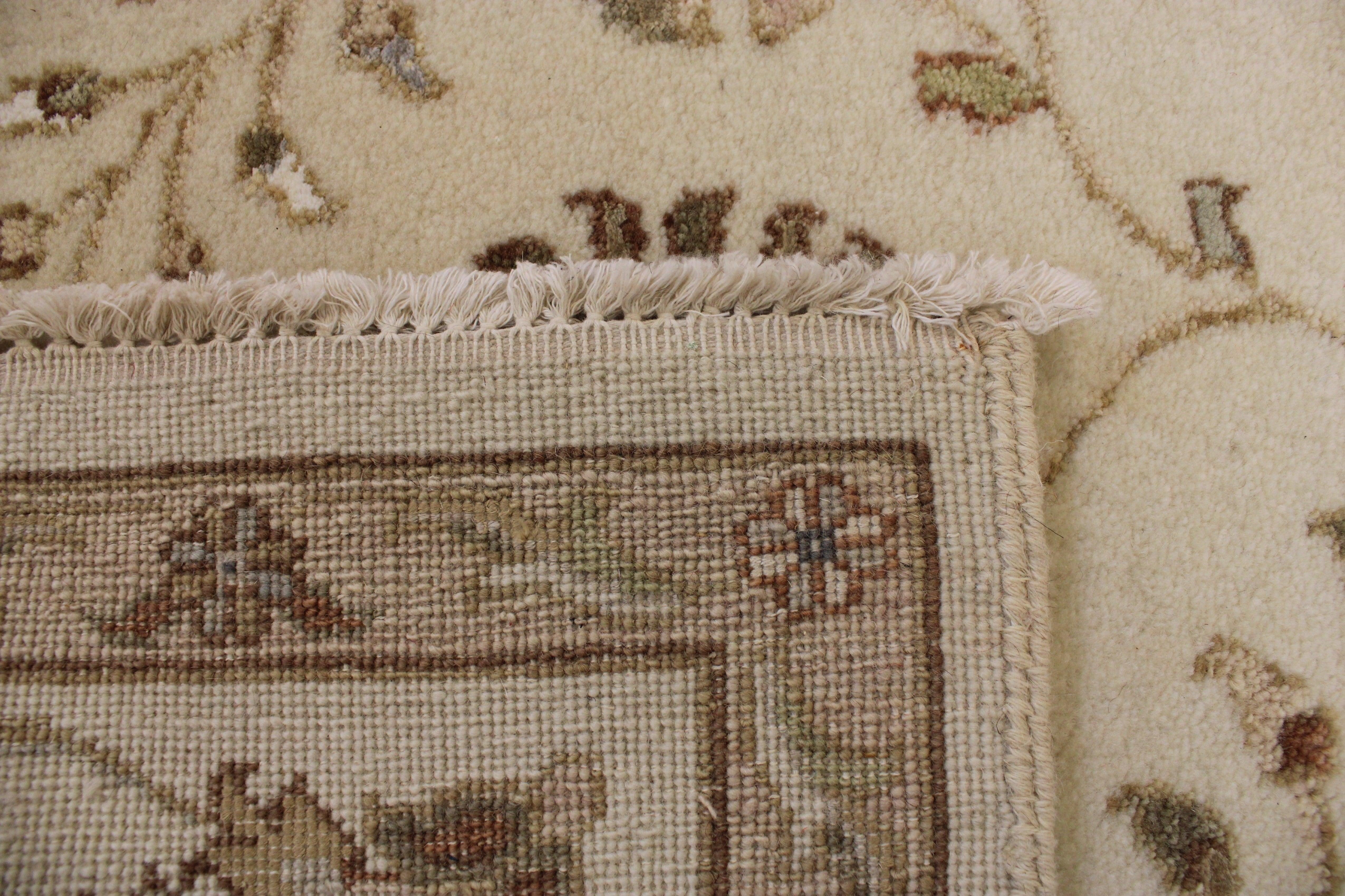 6'0" x 6'0" ft. Hand Knotted Oushak Puja Rug