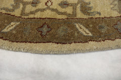 8'3" x 8'3" ft. Oushak Round Rug