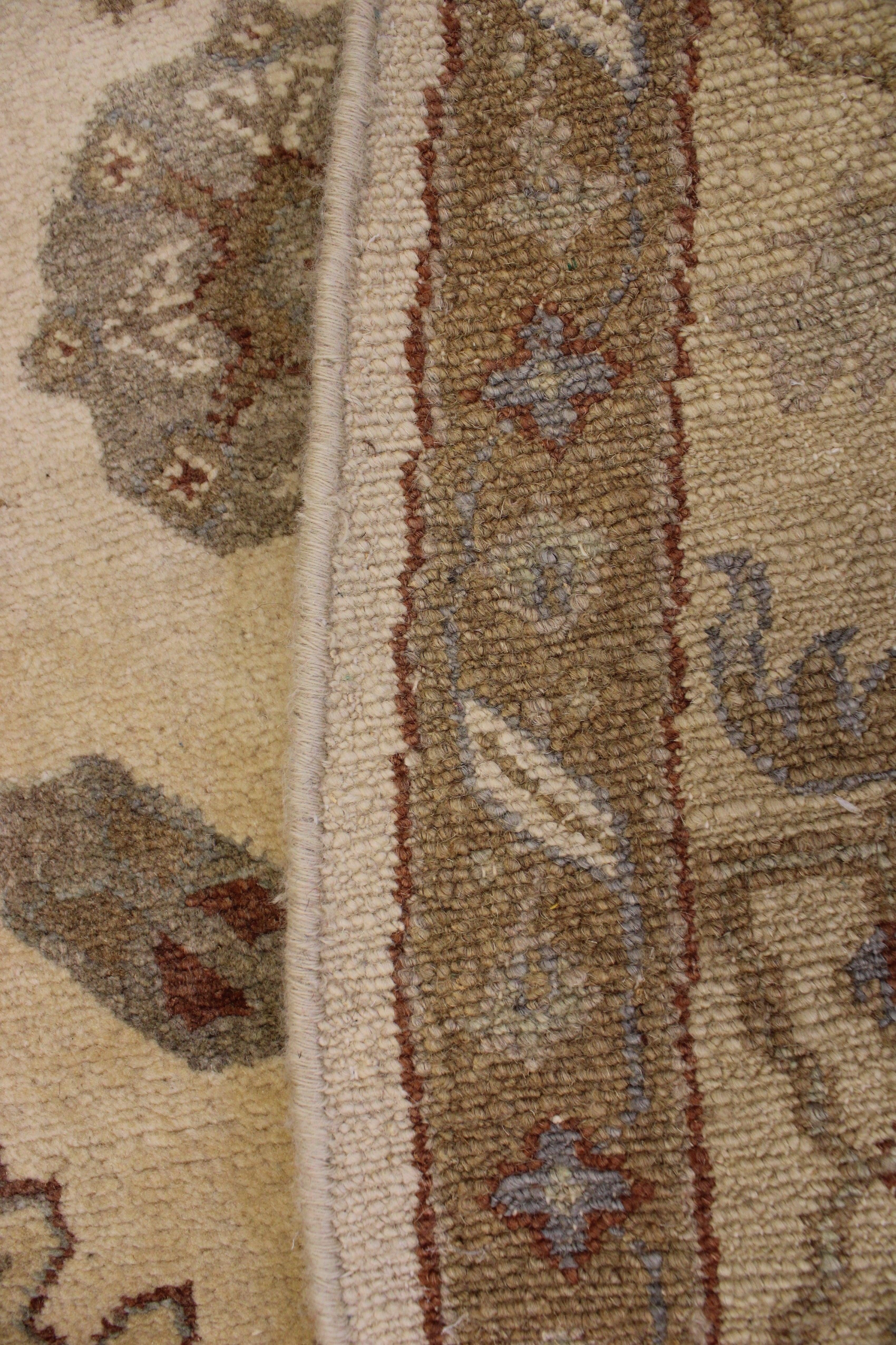 Modern Persian Rugs, Round Rug, Oushak Rug, Round Kitchen Rug