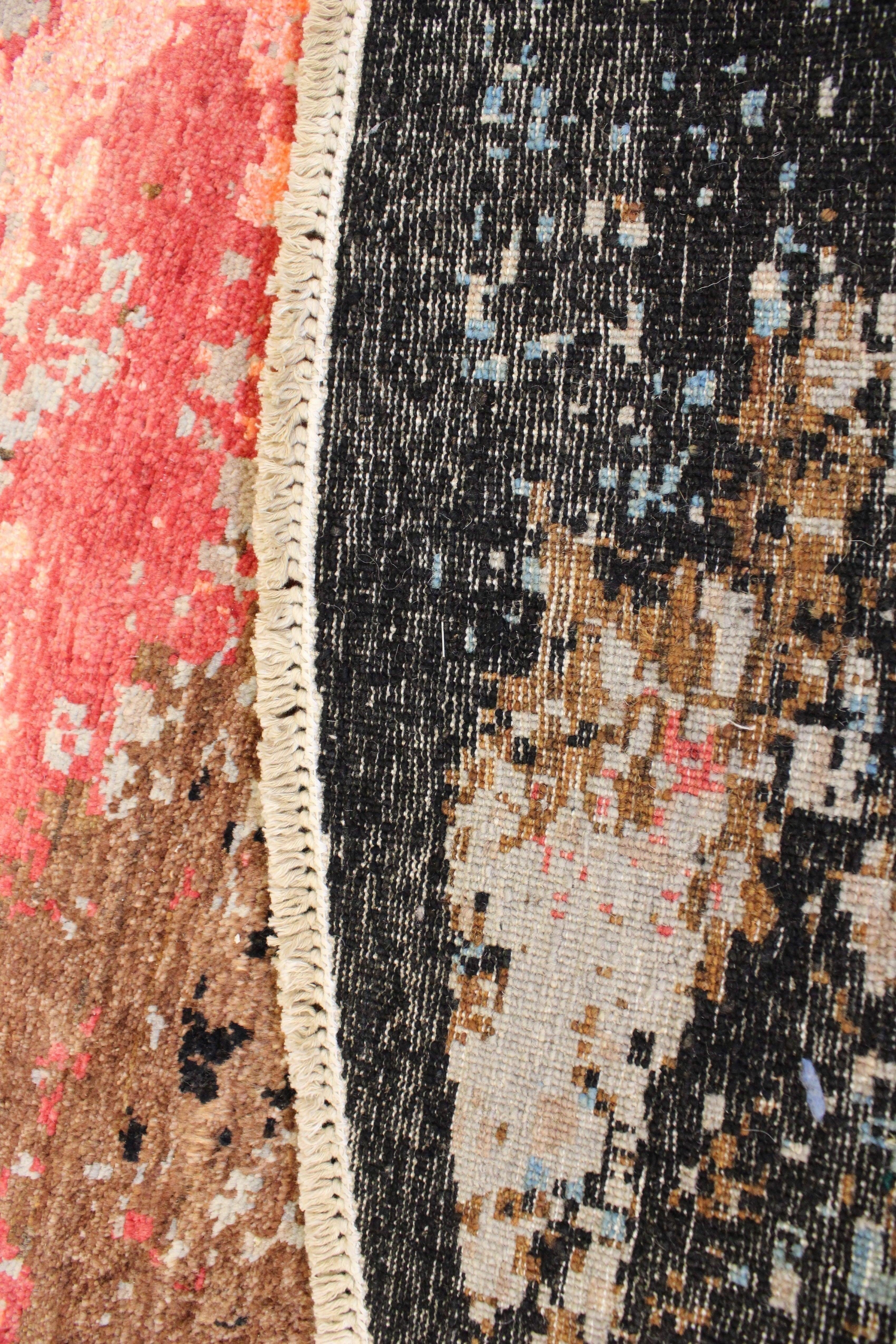 8'2" x 8'2" ft. Contemporary Round Rug