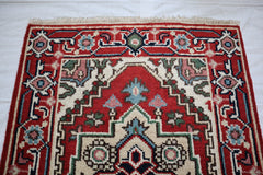 Persian Design Rug, Serapi Rug, Authentic Rug