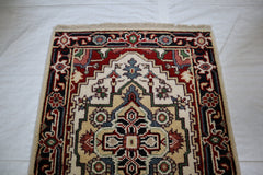 Persian Design Rug, Serapi Rug, Traditional Wool Rug
