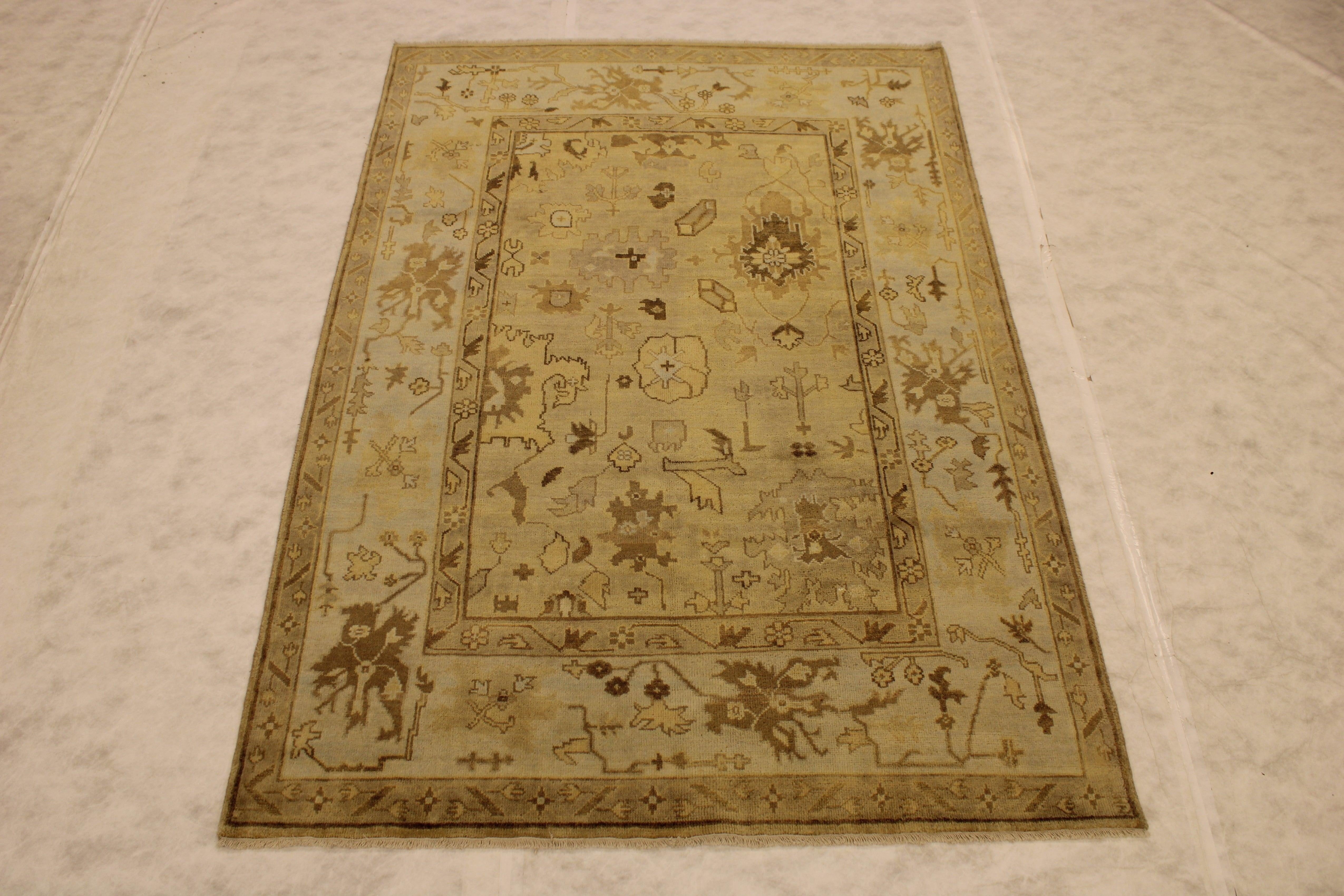 6x9 Oriental Rug