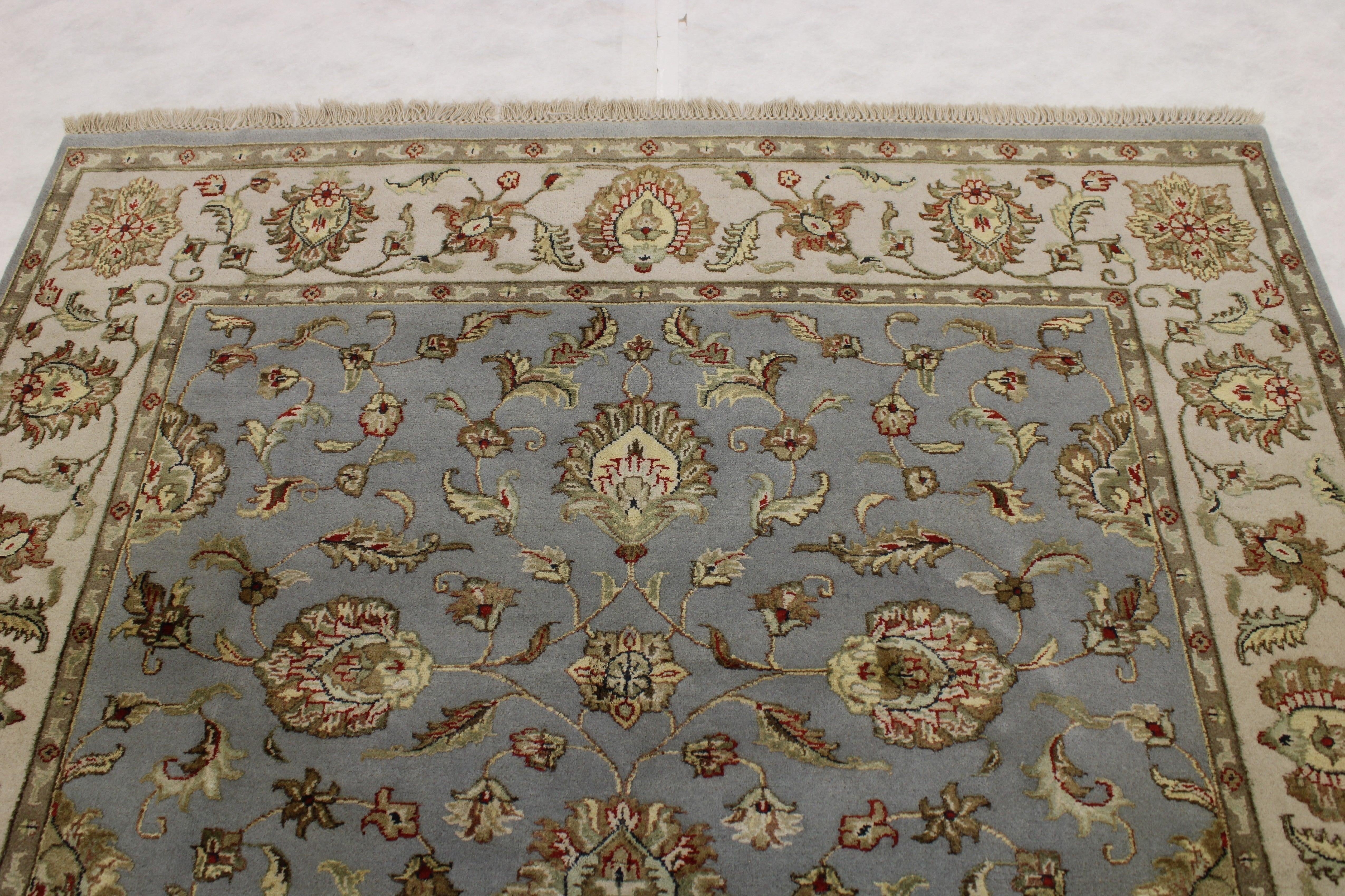 6'0" x 8'11" Silk Flower Hand Knotted Rug