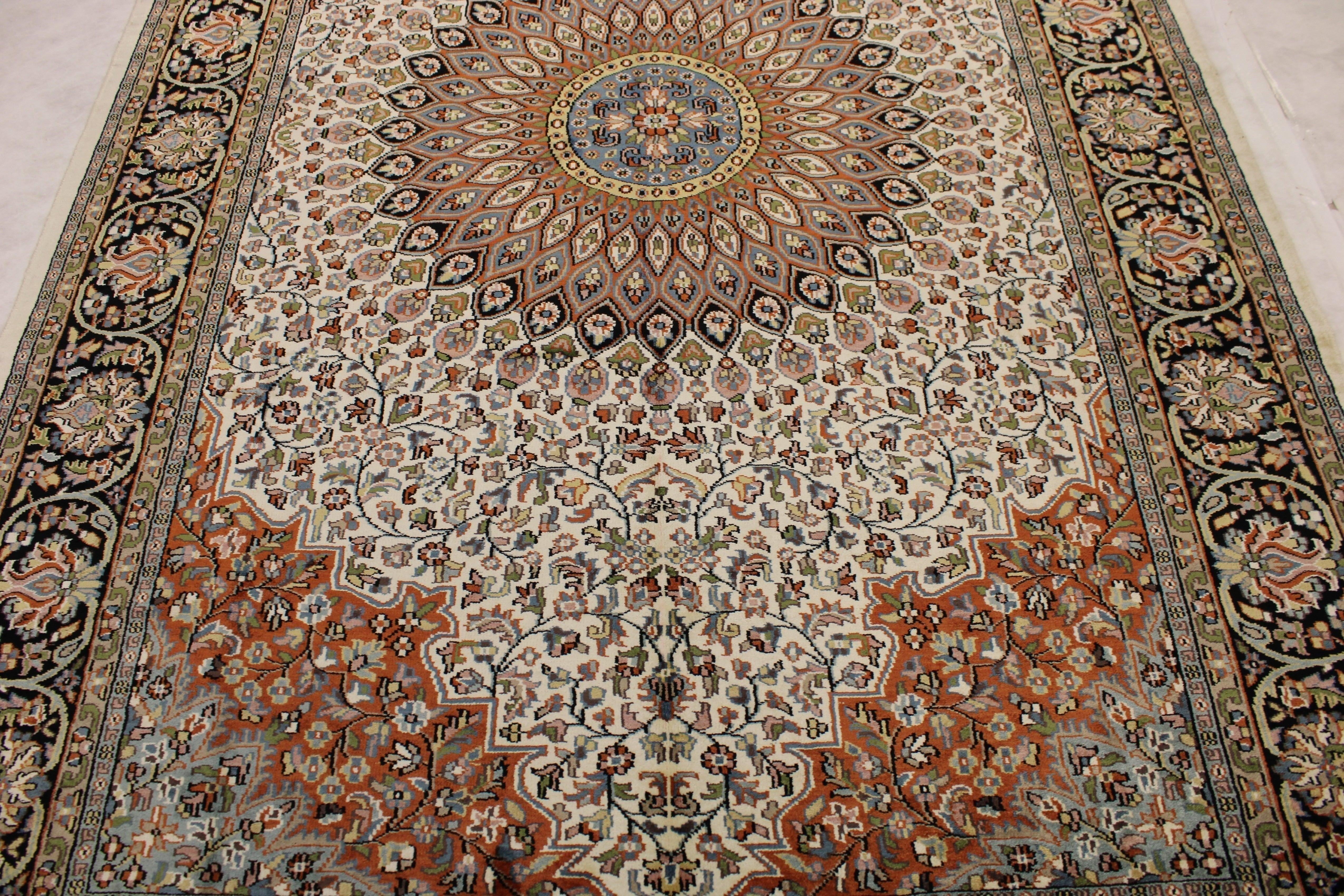 6'0" x 9'0" Jammu Hand Knotted Rug