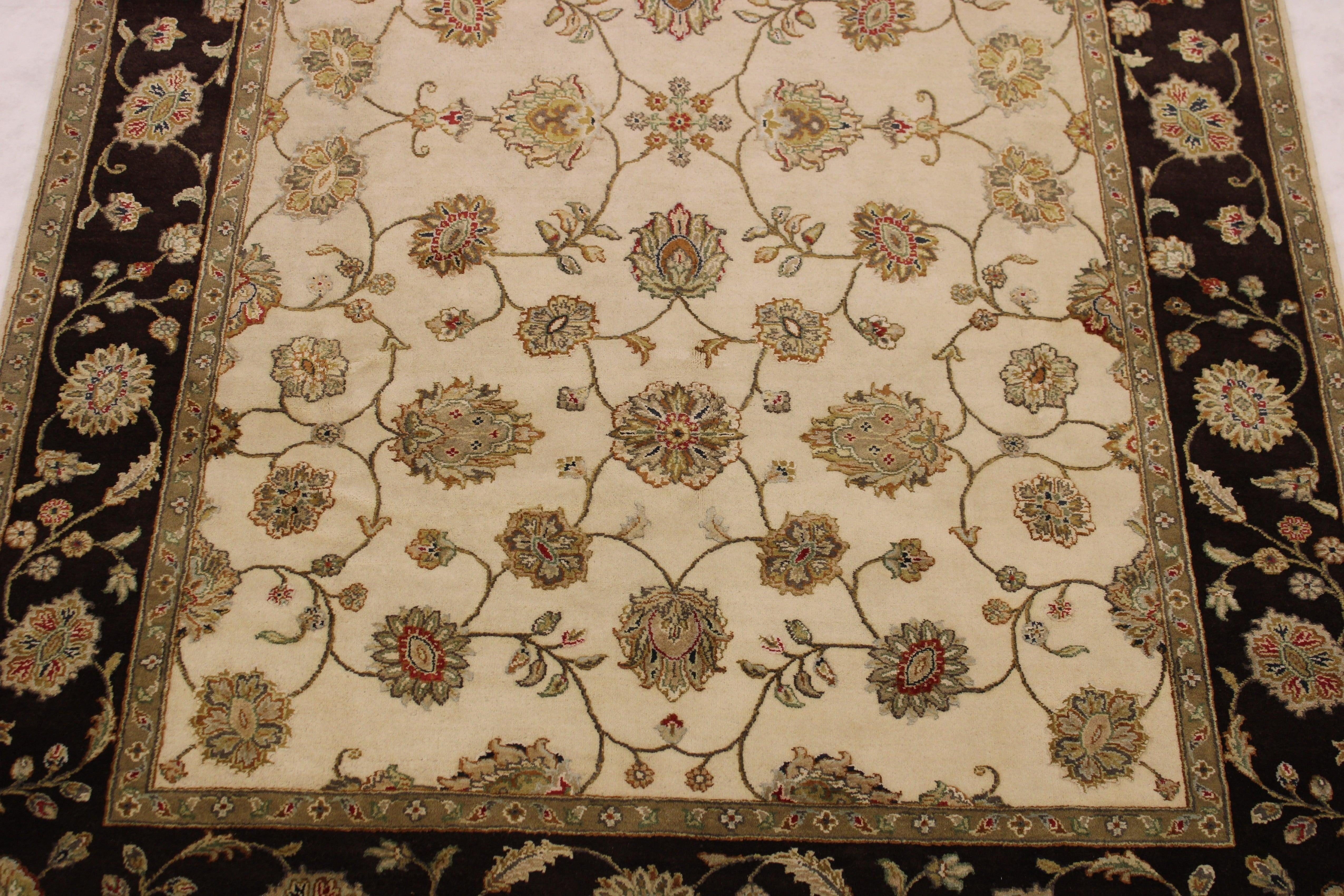 6'2" x 9'2" Silk Flower Hand Knotted Rug