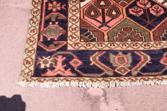 Bakhtairi Rug, Persian Design Rug, Vegetable Dye Rug
