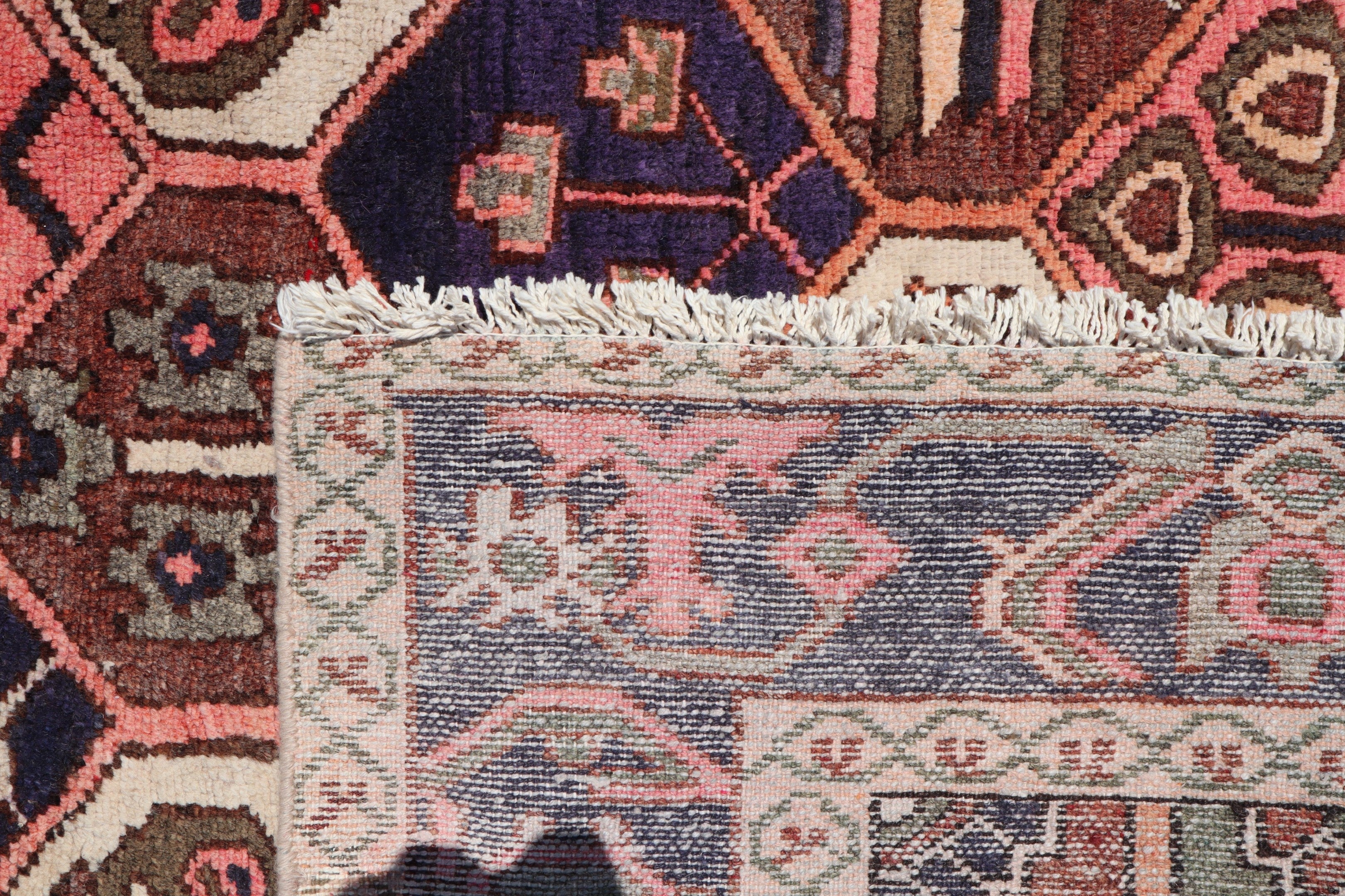 Bakhtairi Rug, Persian Design Rug, Vegetable Dye Rug