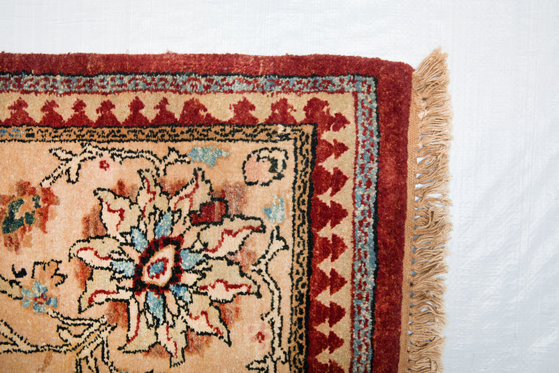 Red Persian Rug, Serapi Rug