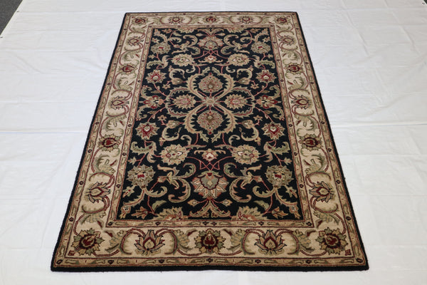 5x8 Indian Tufted Rug