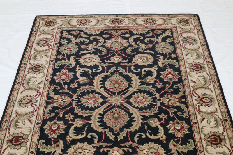 5x8 Indian Tufted Rug