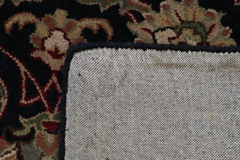 5x8 Indian Tufted Rug