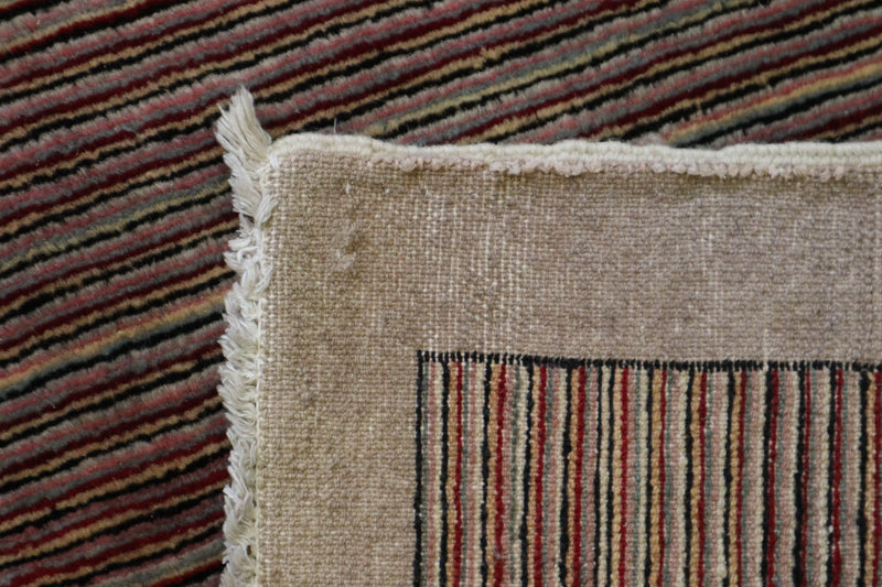 Gabbeh Rug - Hand Knotted Pakistani Rug