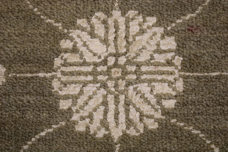 Hand Knotted Round Rug, Oushak Puja Design Rug