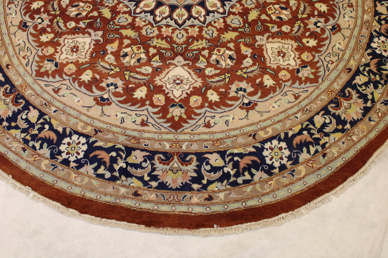 6x6 Round Rug, Pak-Persian Design Rug