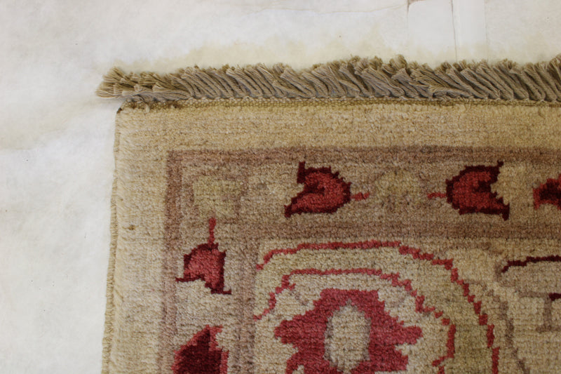 Chobi Design Rug, Pakistani Hand Knotted Rug