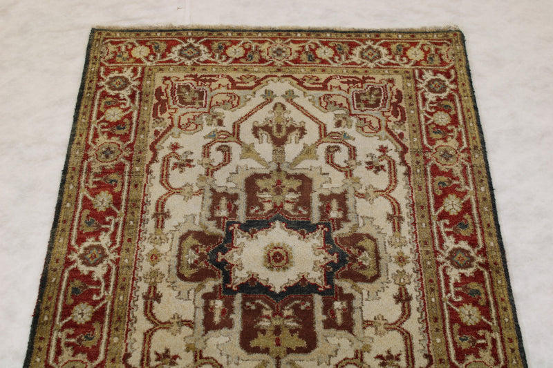 Indian Serapi Rug, Traditional Area Rug