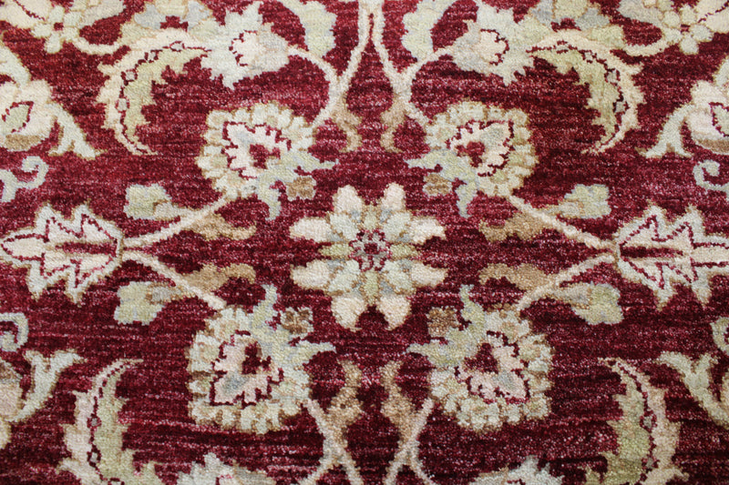 Pakistani Oushak Rug, Hand Knotted Traditional Rug