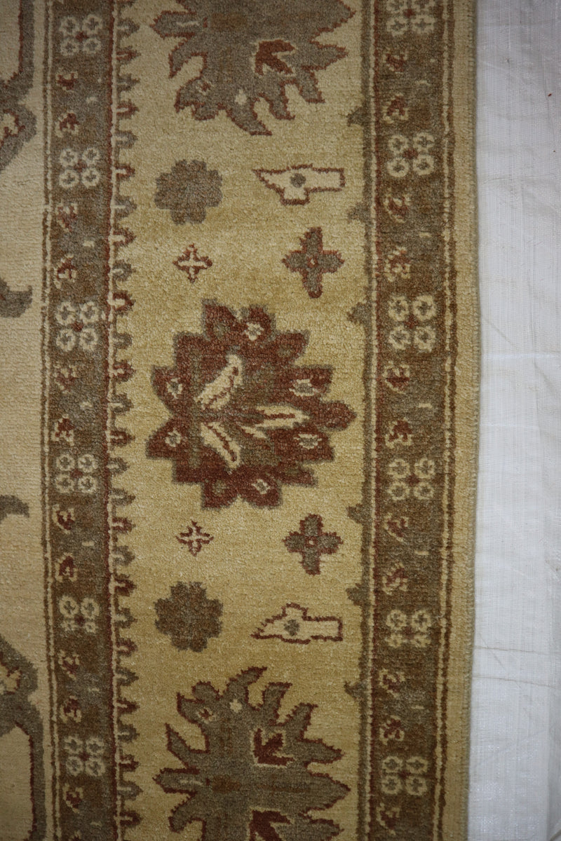 Oushak Hand Knotted Rug, Persian Design Rug