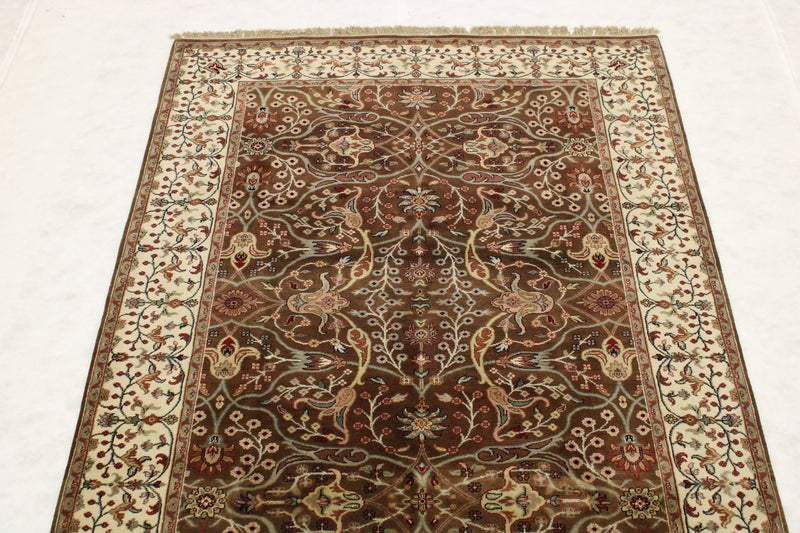 Indian Traditional Rug, Hand Knotted Wool Rug