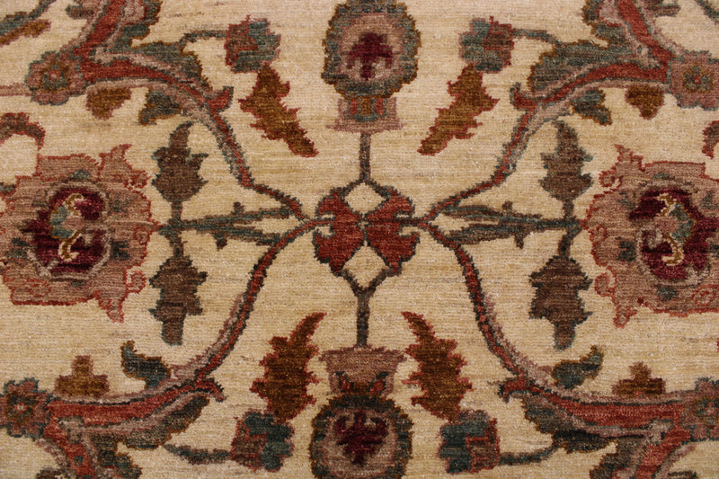 6x9 Pakistani Rug, Chobi Design Rug