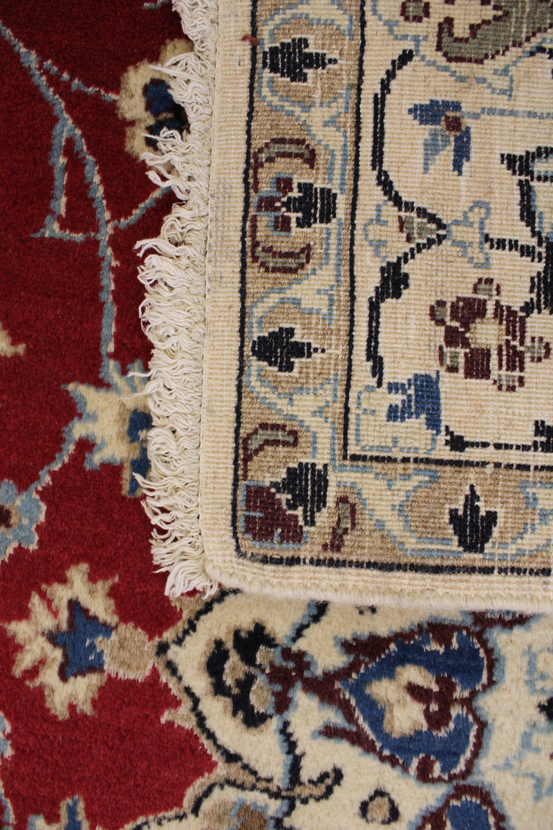 5 x 7 Naeen Hand Knotted Rug