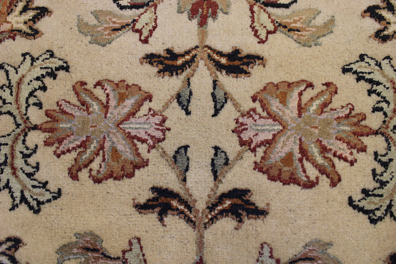 2'8" x 10'1" Silk Flower Hand Knotted Runner