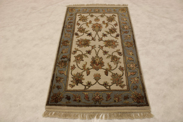 Silk Flower Rug, Persian Rugs, Hand Knotted Rugs, Best Area Rugs For Kitchen, Best Rug Material For Entryway