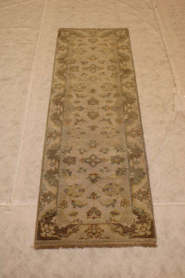 2'8" x 7'9" Oushak Oriental Runner