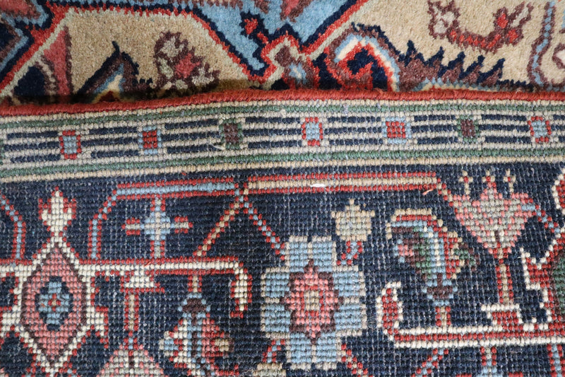 Serapi Rug, Traditional Rug