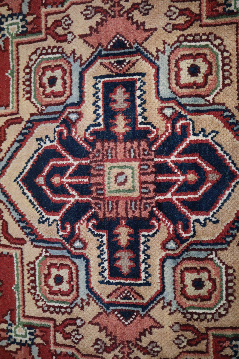 Serapi Rug, Persian Round Rug, Hand Knotted Wool Rug