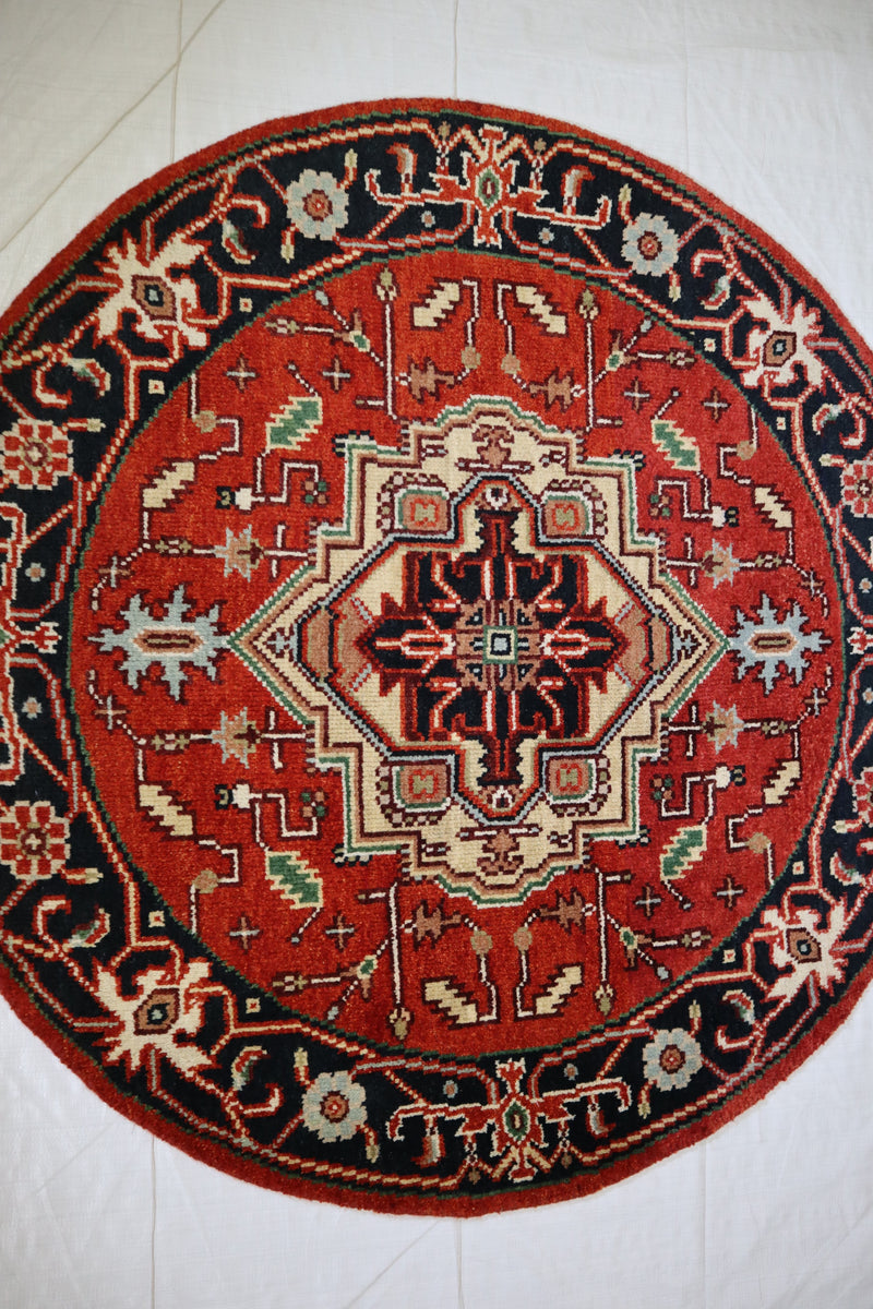 Serapi Rug, Persian Design Rug, Round Rug, Hand Knotted Indian Rugs