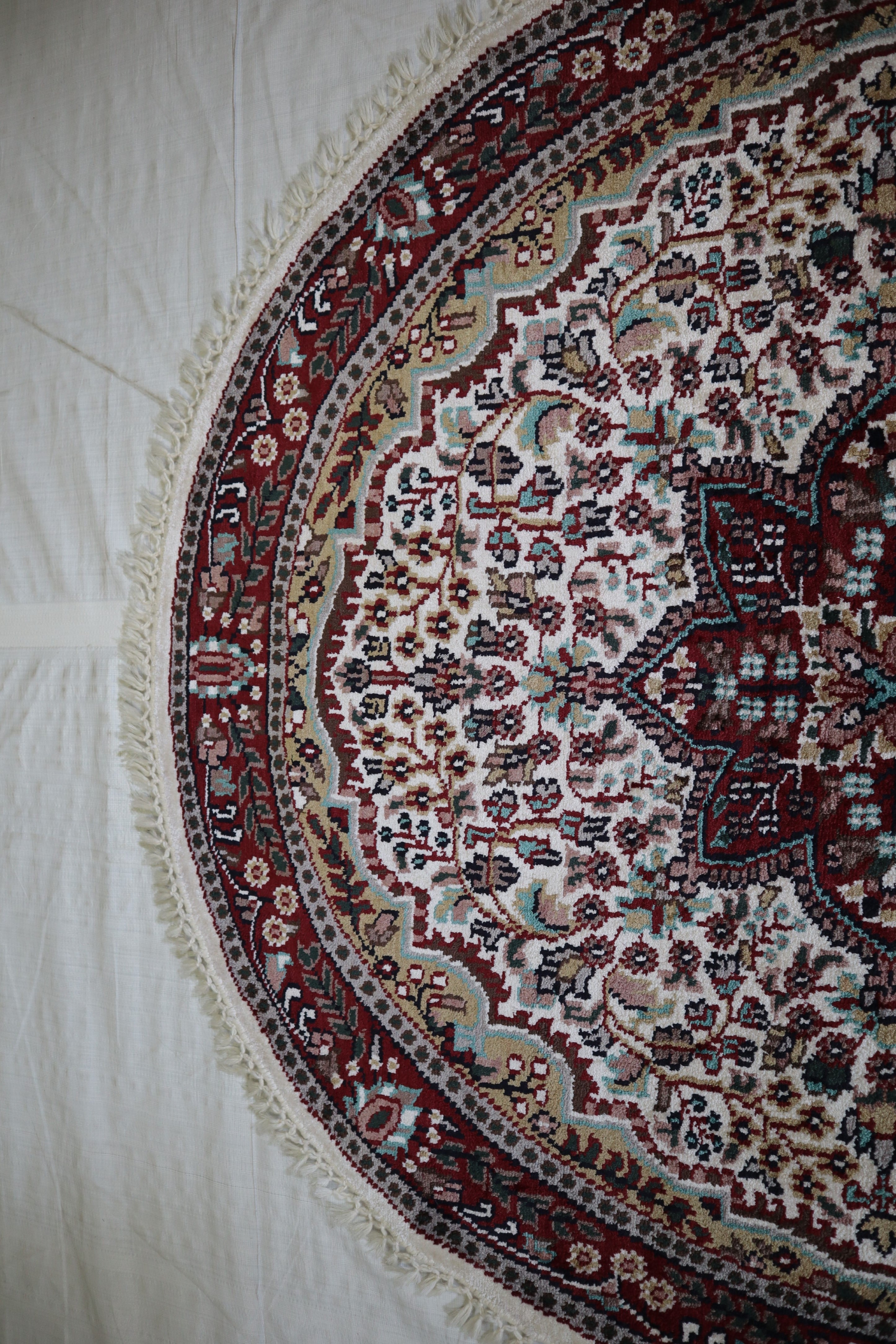 Jammu Kashmir Rug, Round Rug, Colorful Rug, Types Of Persian Rugs