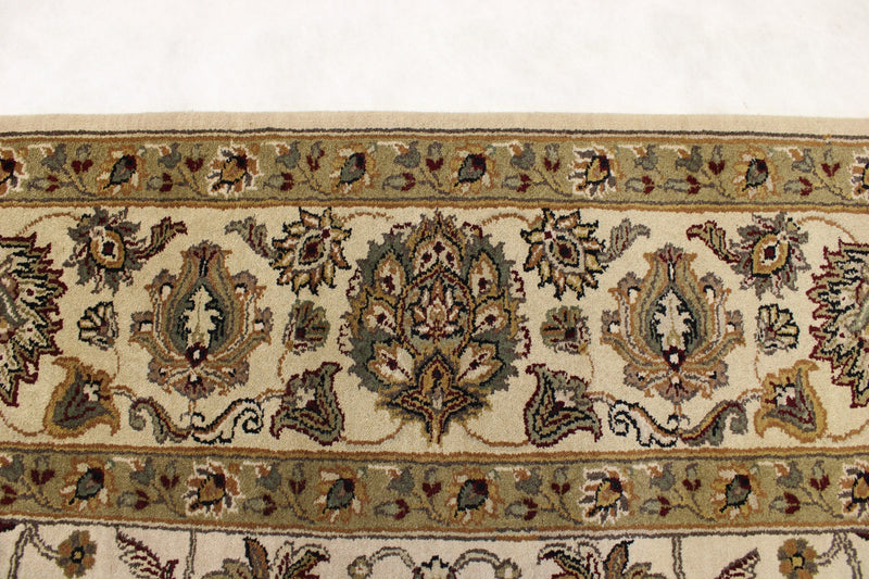 9'1" x 9'0" ft. Jaipur Hand Knotted Rug