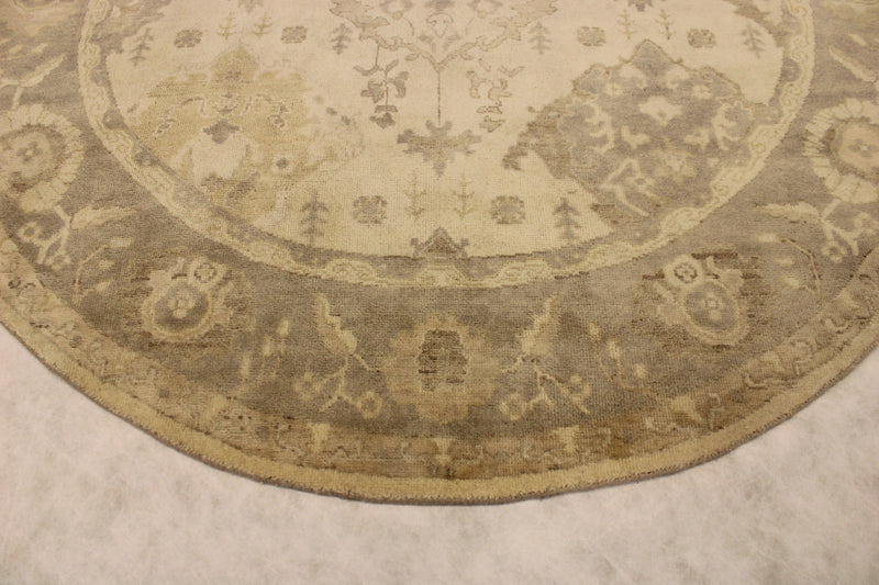 8'0" x 8'0" ft. Oushak Hand Knotted Round Rug