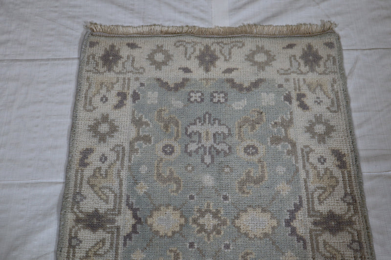 Persian Design Rug, Hand Knotted Oushak Rug, Area Rug