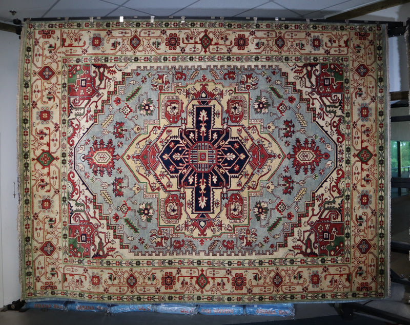 Serapi Rug, Persian Design Rug, Hand Knotted Area Rug